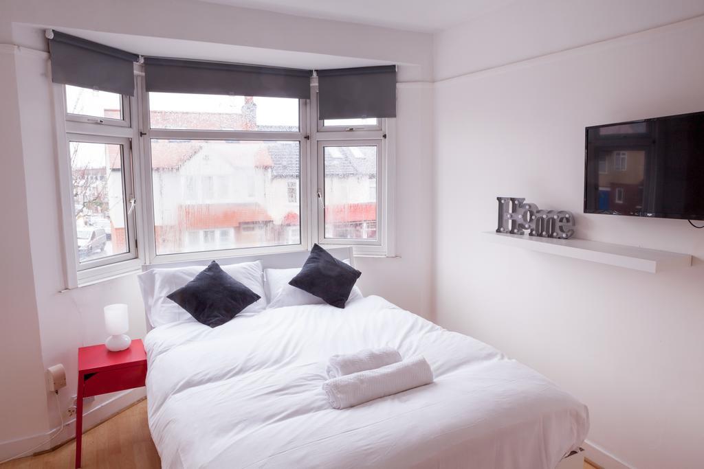 Lingwell Concept Flat Hotell London Exteriör bild