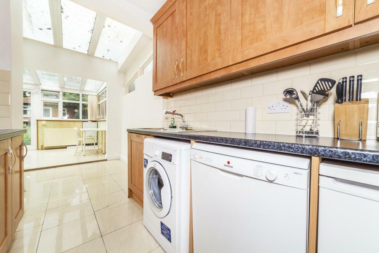 Lingwell Concept Flat Hotell London Exteriör bild